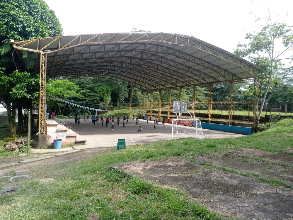 comenterio de nuestro polideportivo